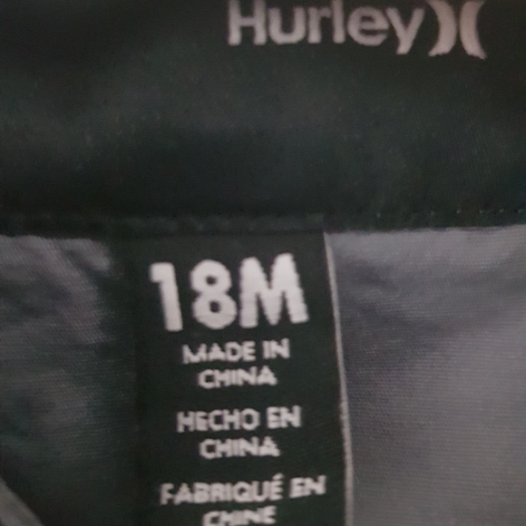 Hurley Skull Polka Dot Buttown Down Toddler Shirt - Picture 4 of 4